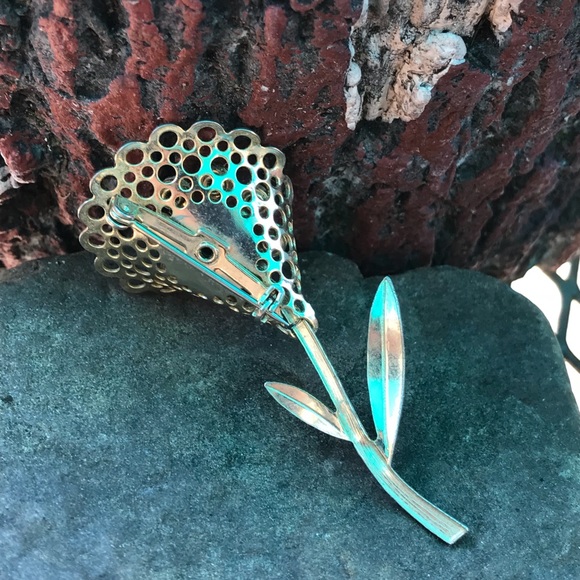 Vintage Rhinestone Flower Pin - Picture 5 of 7